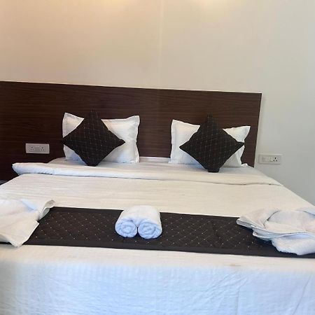 Hotel Baga Place Εξωτερικό φωτογραφία